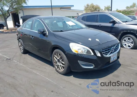 2012 Volvo S60 T5 из США, поврежденный, VIN YV1622FS7C2128845